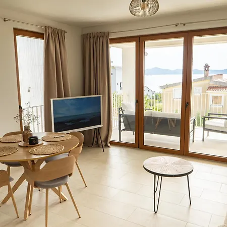 Appartamento Bay - Brand New Seaside Apartments, Heated Pool Kožino